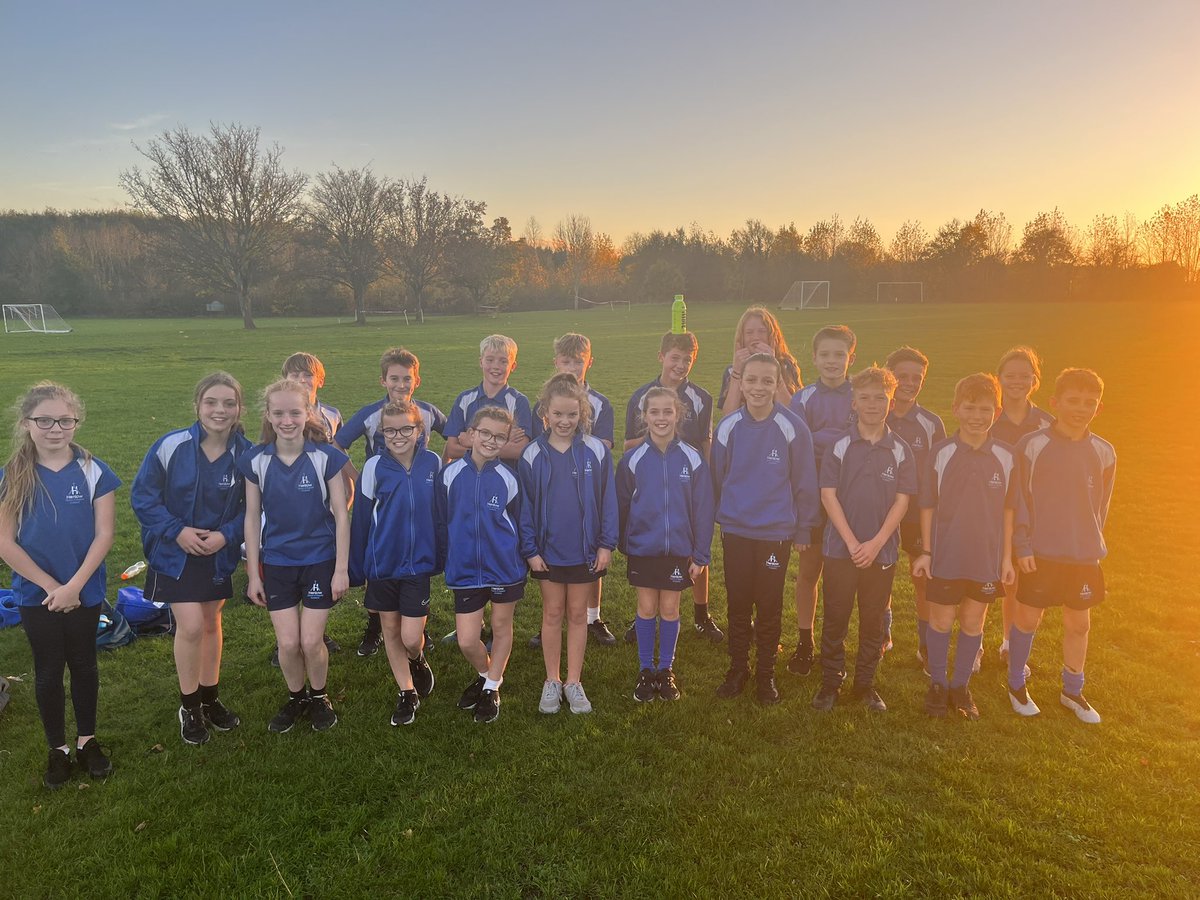 Amazing performances from the KS2 and KS3 cross county teams at the first cross country event of the year! 
KS2 Girls 1st 🥇 
KS2 Boys 2nd 🥈 1 point off 1st.
KS3 Girls 1st 🥇 
KS3 Boys 1st 🥇 

#LetsgoHenlow