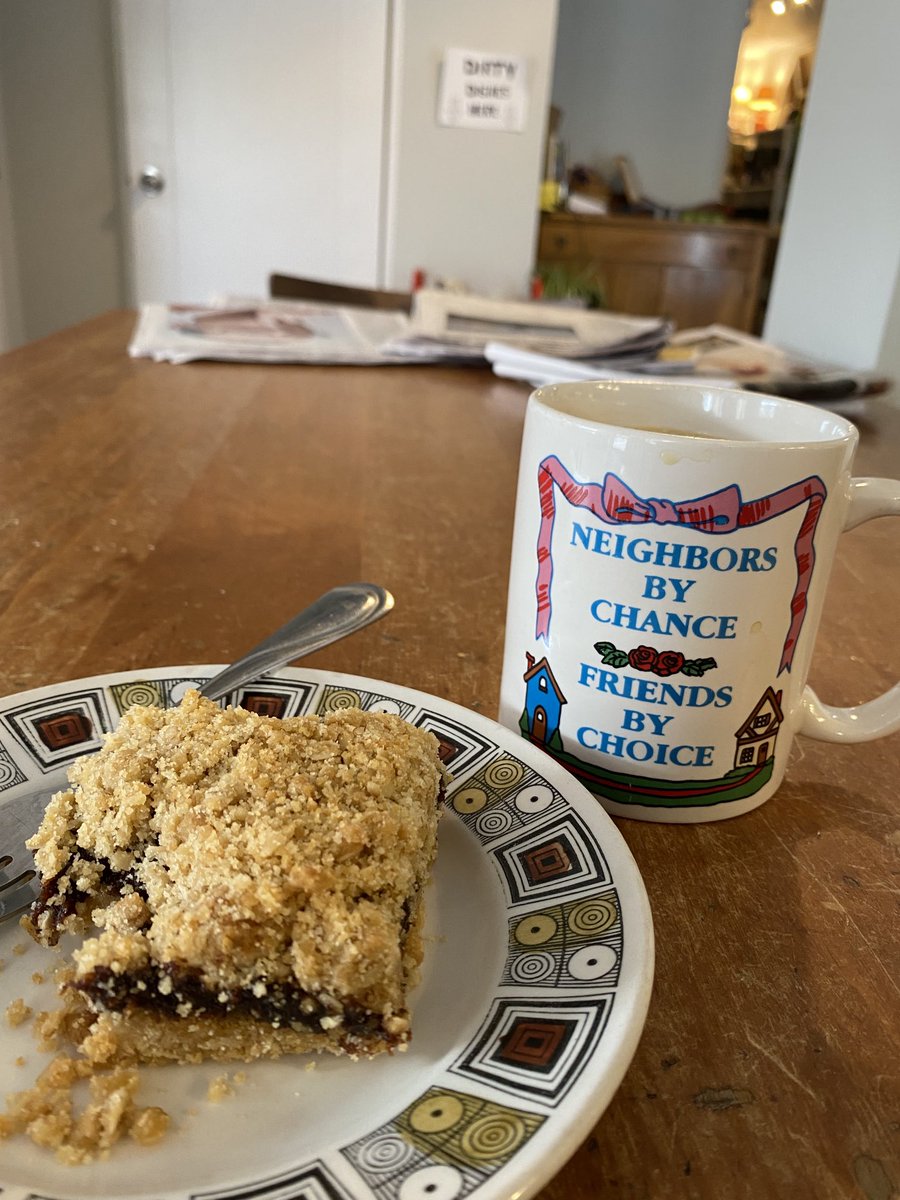 Neighbors by chance; friends by choice #hamont #durand #coffee