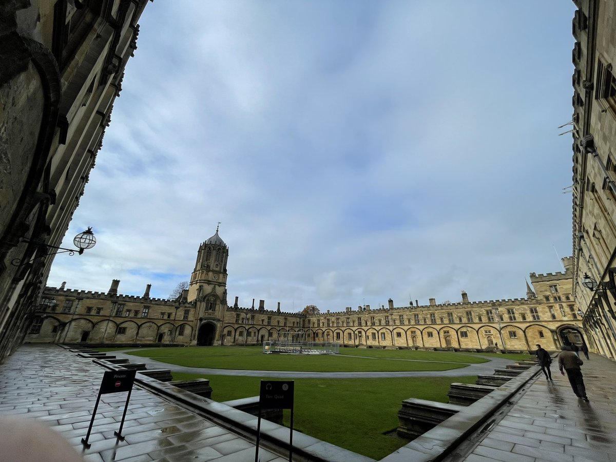 SourceToSink's tweet image. Many thanks for @geoCcycle @AlexGLipp @Ell_Walsh_ warm host at the beautiful Oxford