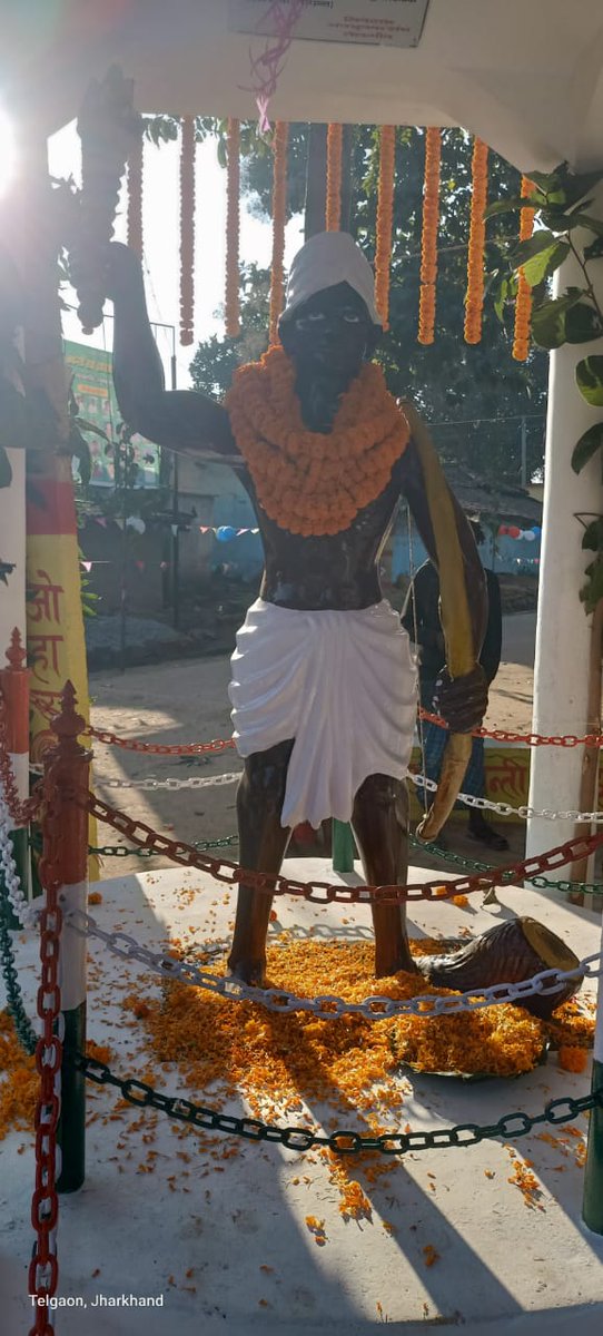 dfogumla's tweet photo. धरती आबा बिरसा मुंडा को नमन। 
@JharkhandCMO @JharkhandVan https://t.co/LWsqHovlRr