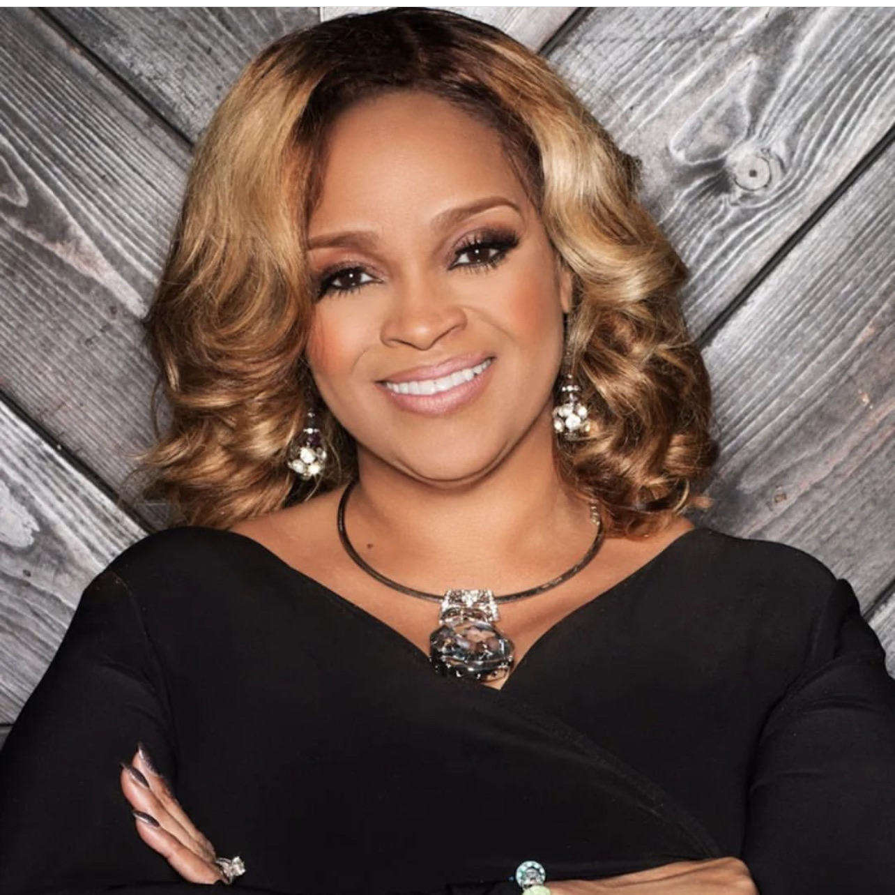 Happy Birthday to thee vocal master theeee Karen Clark Sheard! 