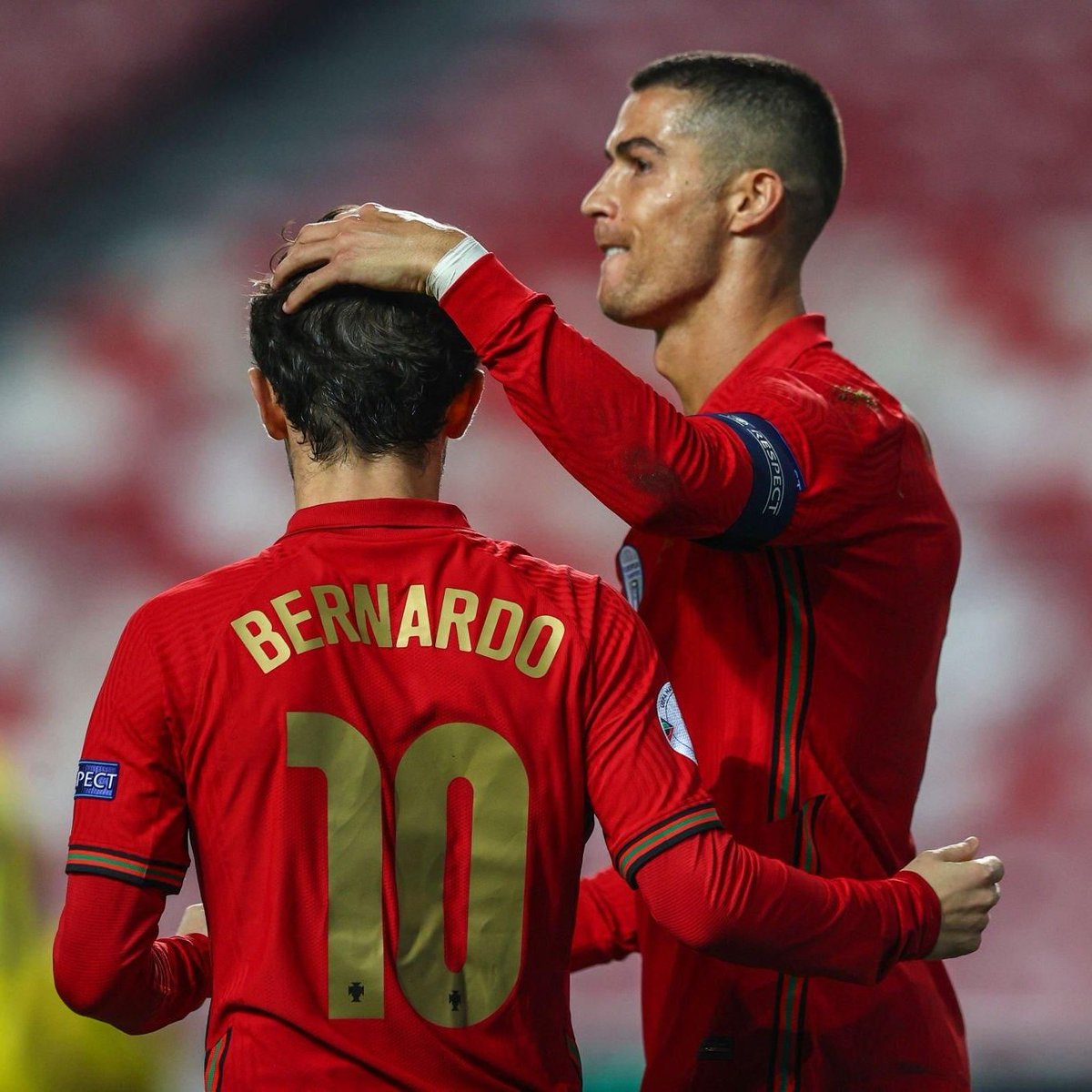 VOLEapp's tweet photo. Bernardo Silva: "Dünya Kupası'nda kendim için değil Cristiano için savaşacağım." https://t.co/TMhggU6KZJ