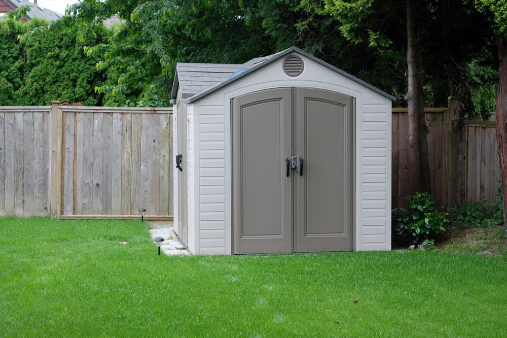 BackyardBella's tweet image. Can You Put A Shed On Artificial Grass?
#lawncare #backyard #shed #sheds #astroturf #buiding #grass #garden #turf #LawnDIY #DIYlawncare #lawn
Read the full article
👇👇👇👇👇👇👇👇

backyardbella.com/lawn-care/can-…