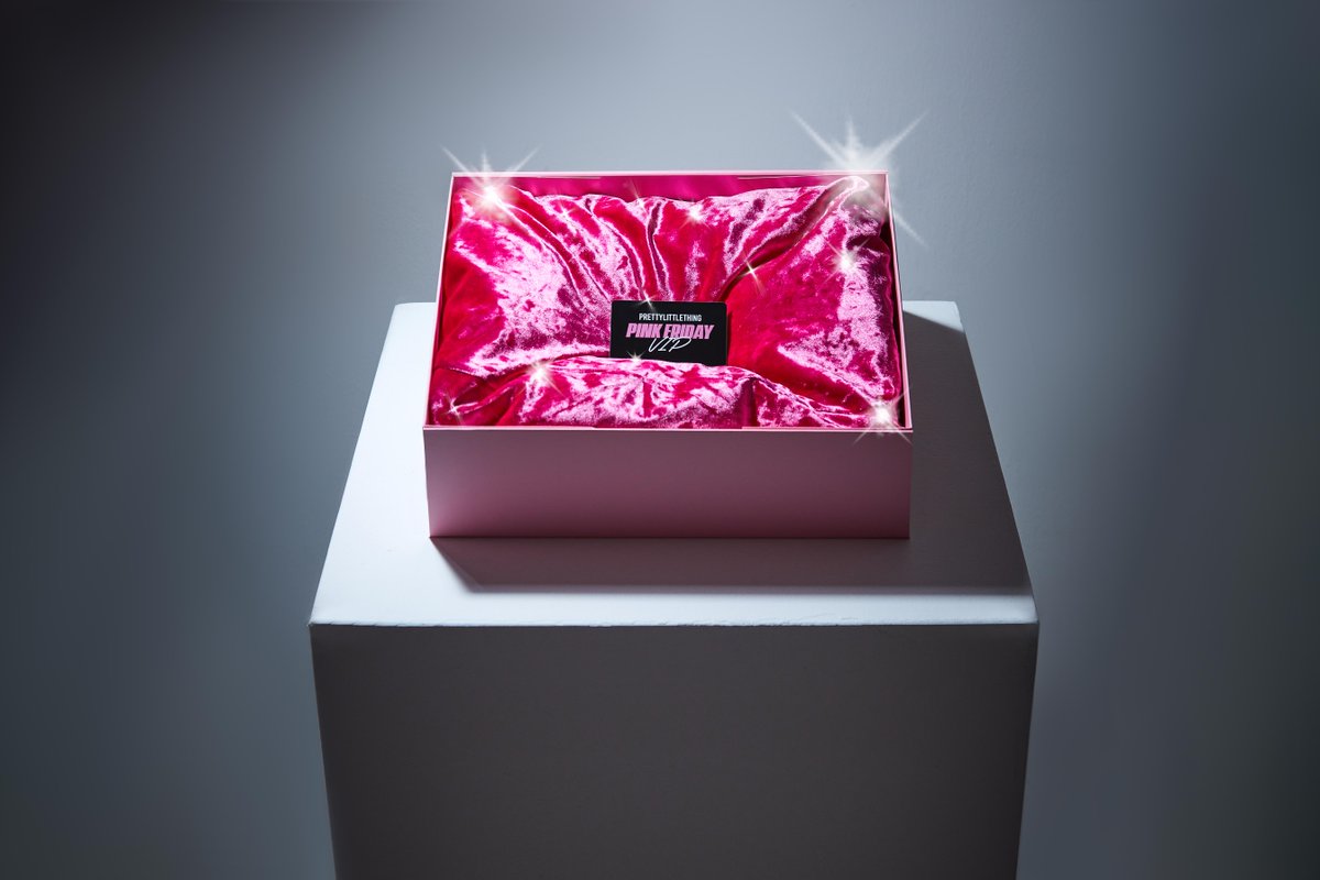 PrettyLittleThing tweet media