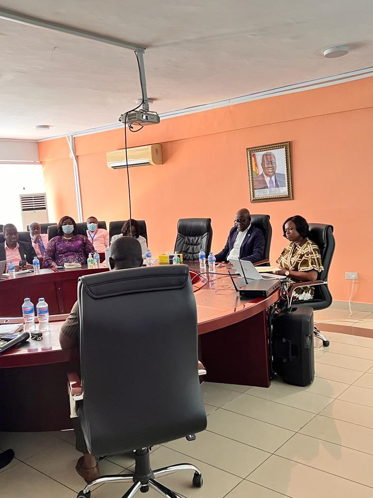 rticghana's tweet photo. The training was aimed at educating the key management and Staff of Food And Drugs Authority as  enshrined in the RTI Act 2019, (Act989) https://t.co/RNPhhw3zX9
