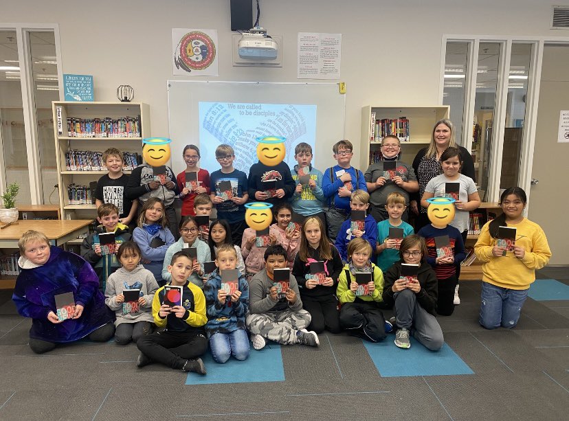 Claire Tochor tweet media