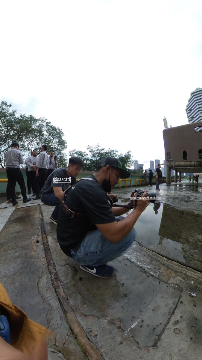 studiohakimSG's tweet photo. Back on the grind.
Some people thought that I talk alot.
But frankly, I talk cos’ i m nervous.
All in all, i m pretty introvert person.
#introvert #wedding #videography #360 #insta360 https://t.co/3ffmW118r6