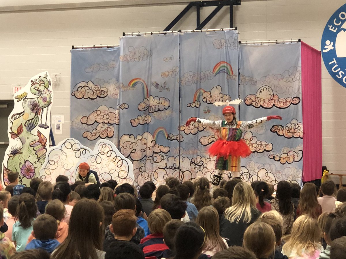 Tuscany Students enjoyed a presentation of Jack and the Beanstalk today. #tuscanytogether