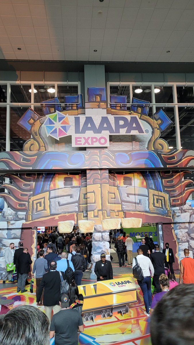 Happyland_MX's tweet photo. Presentes en la IAAPA 2022 en Orlando Florida 💥 nos encanta ser parte de este gran mundo del entretenimiento y poder regalar felicidad en cada visita a nuestros clientes 🤩 https://t.co/PE5p1MXiyf