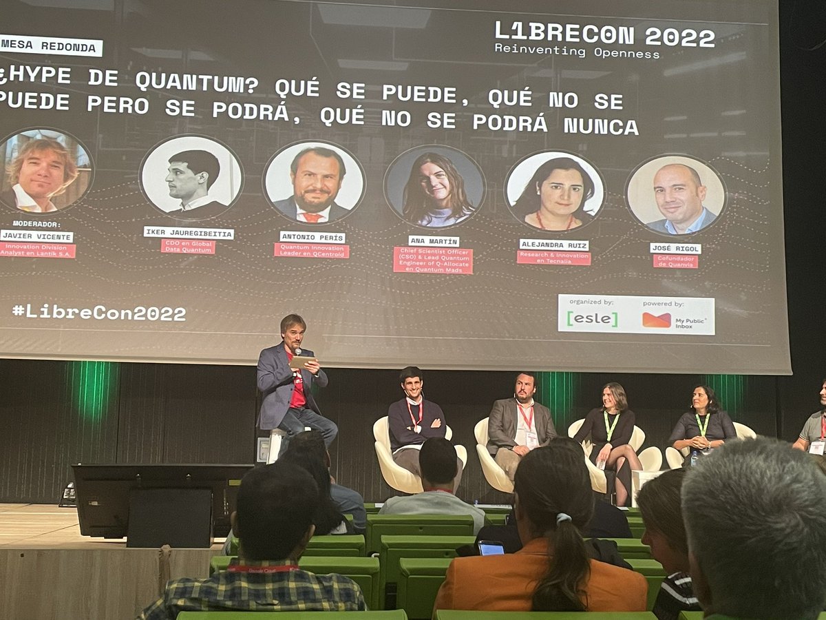 jazubiaur's tweet image. Jabi Vicente de LANTIK @Bizkaia modera la mesa redonda sobre Quantum. Muy interesante #LibreCon2022