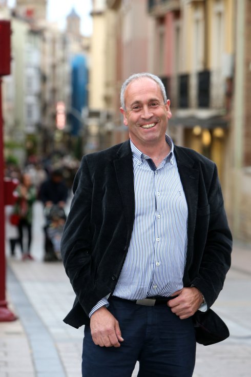 III Foro Diario de Vendimia 🍇 de <a href="/NueveCuatroUno/">NueveCuatroUno</a>
Pasado, presente y futuro del Rioja🍷

📍Nos vemos HOY en el Espacio Lagares📍

Allí nuestro padre estará charlando con otros presidentes del Consejo Regulador de la DOCa Rioja sobre la situación de nuestra región🍇 

#Rioja