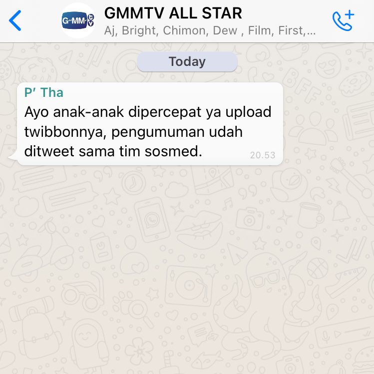 a_roused's tweet photo. Situasi grup Whatsapp GMMTV saat ini  : https://t.co/d1z9lvxpsO