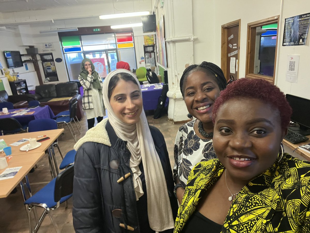 Meet the amazing women in Swansea community who made the Diverse5050 Campaign meeting today a great success. Thank you all so much for dressing up and showing up🤗💜@paybentu @WENWales @rcccymru @eystwales @electoralreform