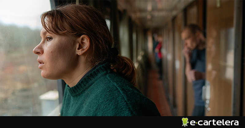 ecartelera's tweet photo. Esta noche en #TV dos desconocidos cruzan sus vidas en un tren: #CompartimentoN6 a las 22.00 en @MovistarPlus https://t.co/n7YUbZW2vq https://t.co/OMmQhilLzi