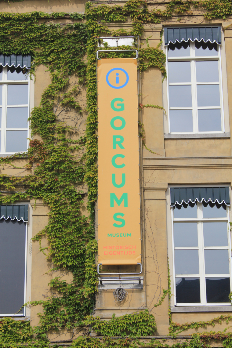 Tentoonstelling: Gorcums Goed

De expositie Gorcums Goed in het Gorcums Museum speelt in op hedendaagse kunst, vormgeving, fotografie en poëzie. 

De expositie bezoeken? Dat kan t/m 8 januari in het Gorcums Museum! ⤵️
vestingdriehoek.nl/agendas/tentoo…