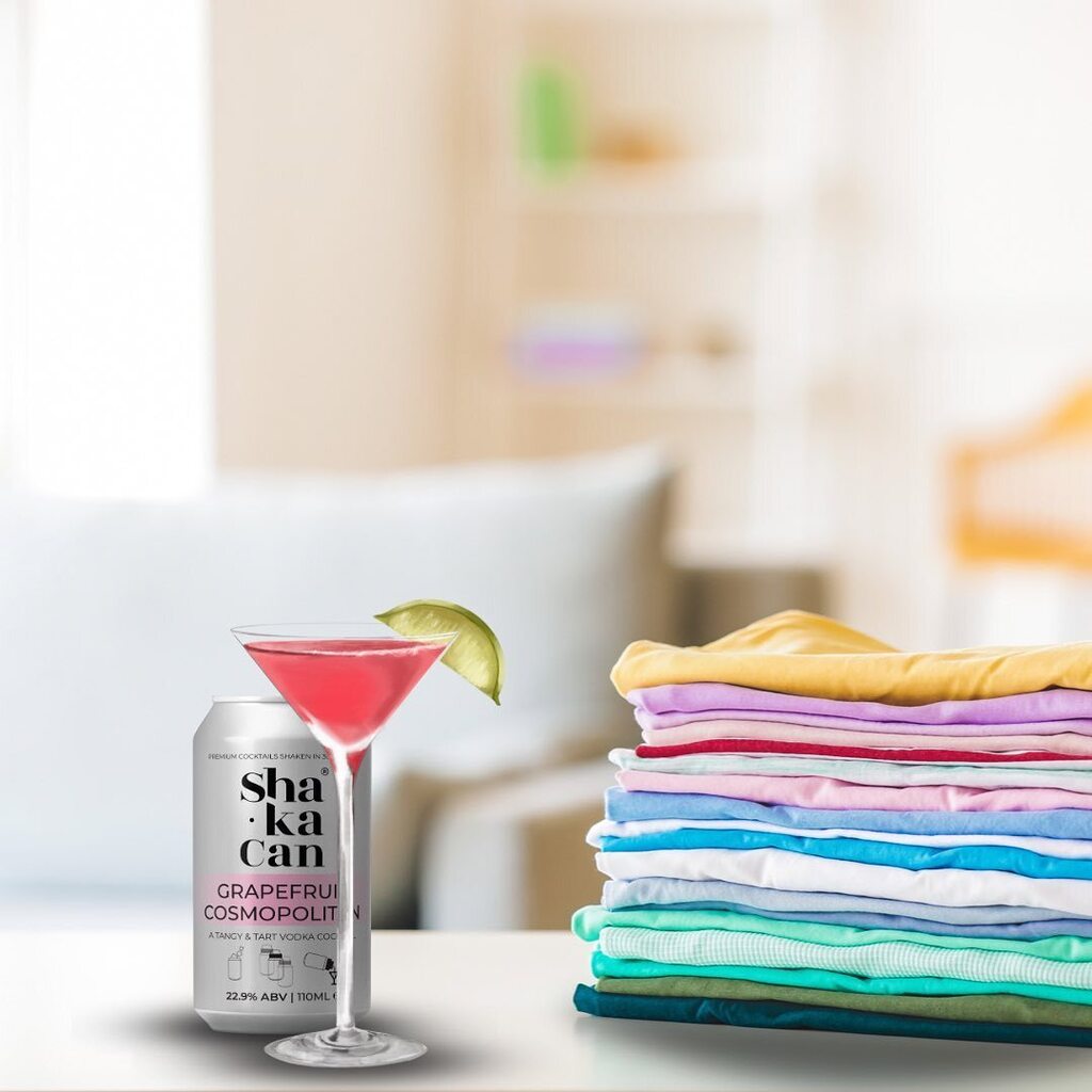 ShakaCanDrinks's tweet photo. Premium cocktails shaken faster than you can fold laundry…making chores that much more enjoyable 😉 https://t.co/kVnxFY5e46 https://t.co/S1r3JMbYQJ