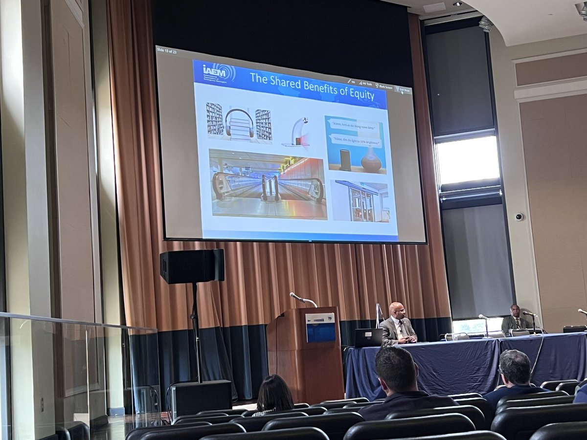 Enjoying my first breakout session on Diversity, Equity and Inclusion at #IAEM22 #IAEMRegion5
#EquityFocus #inclusion #FEMA #DisabilityTwitter