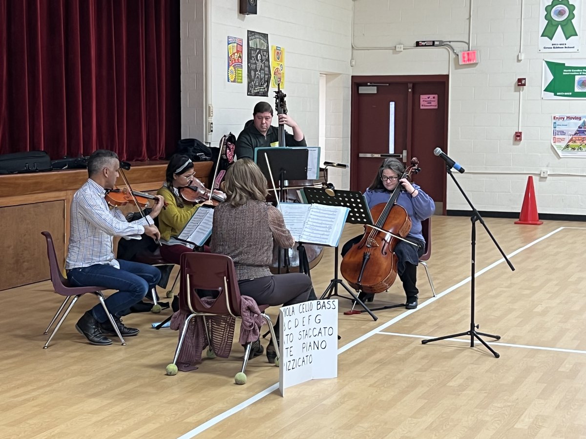 SpeasGlobal's tweet image. “Fall”ing in love with the @wssymphony this morning. Welcome to the #StringQuintet! @WSFCSArts #ArtsEducation #ArtsEd #MusicEd #LearningCommunity @wsfcs #SpeasG4 #SpeasG5