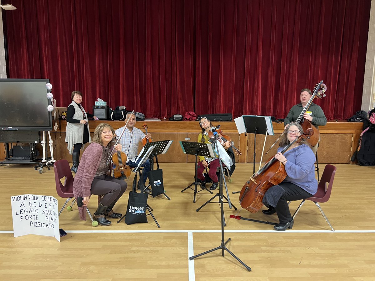 SpeasGlobal's tweet image. “Fall”ing in love with the @wssymphony this morning. Welcome to the #StringQuintet! @WSFCSArts #ArtsEducation #ArtsEd #MusicEd #LearningCommunity @wsfcs #SpeasG4 #SpeasG5
