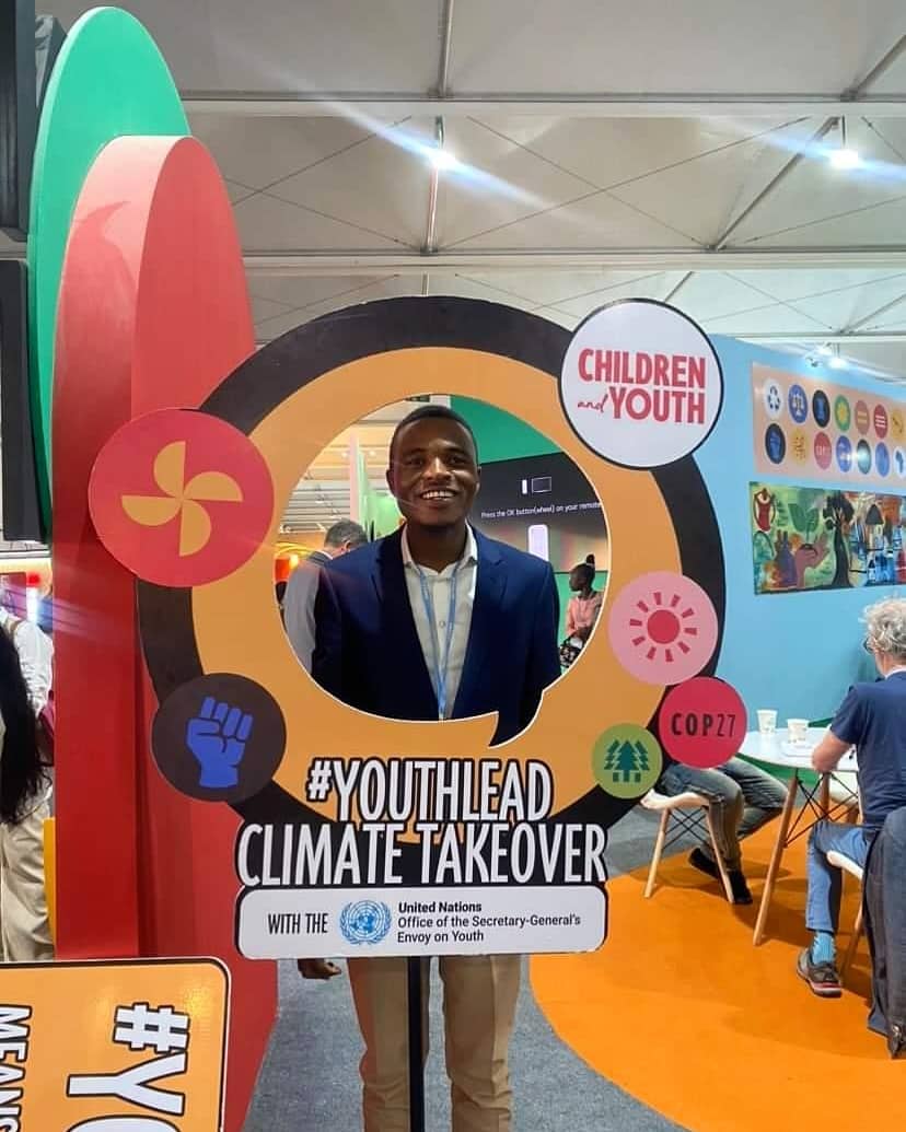ACTYouthcop's tweet photo. The gravity of climate change and it’s impacts means that young people cannot and will not remain inactive - They will lead &amp; takeover for climate action! - Busani Lunga from @act_zim

#ClimateCaravan #youth4climate #ClimateJustice #PowerinYOUth https://t.co/Yb8PZv49Un