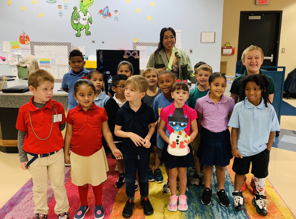 It’s the most wonderful time of the year in the <a href="/PLEgators/">Palmetto Elementary</a> Media Center.  Snowman Character time has arrived, and <a href="/MrsBontragerPLE/">Mrs. Bontrager</a> class us our first entry!!! <a href="/TeacherMoss/">Danielle Moss</a> ⛄️