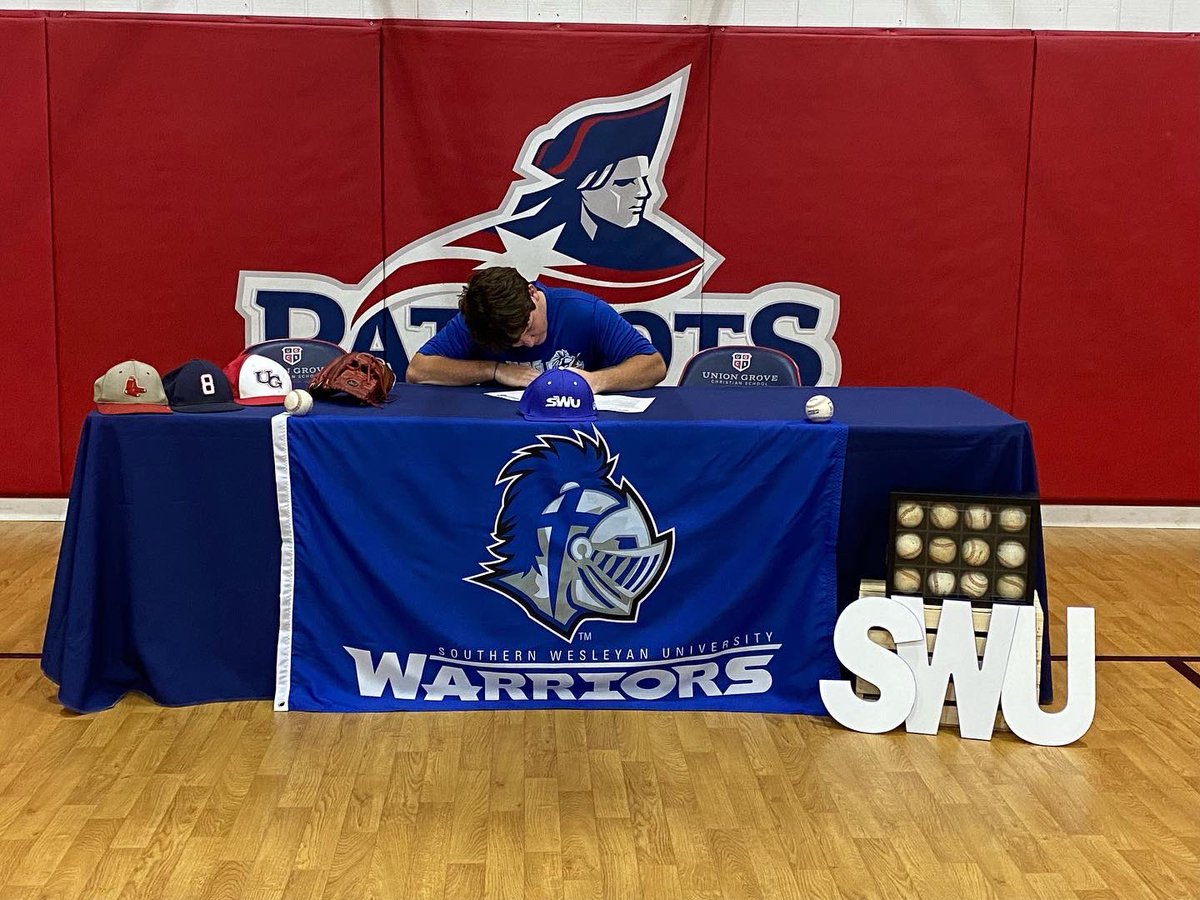 Signed! I can’t wait to start this new chapter of my life! <a href="/SWUBaseball/">Southern Wesleyan Baseball</a> @MattyRob91 @Jordan_Miller07