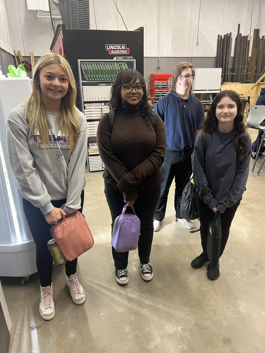 MilanCTE's tweet image. Good luck to the group of agriculture students testing for their @DucksUnlimited Ecology Conservation and Management Certification today! @iCEVonline #MilanLife #EPSOWeek2022