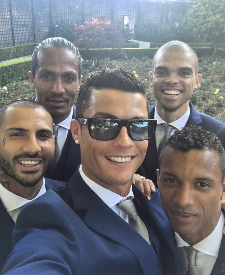 Hepsi Türkiye'ye geldi bi o kaldı..