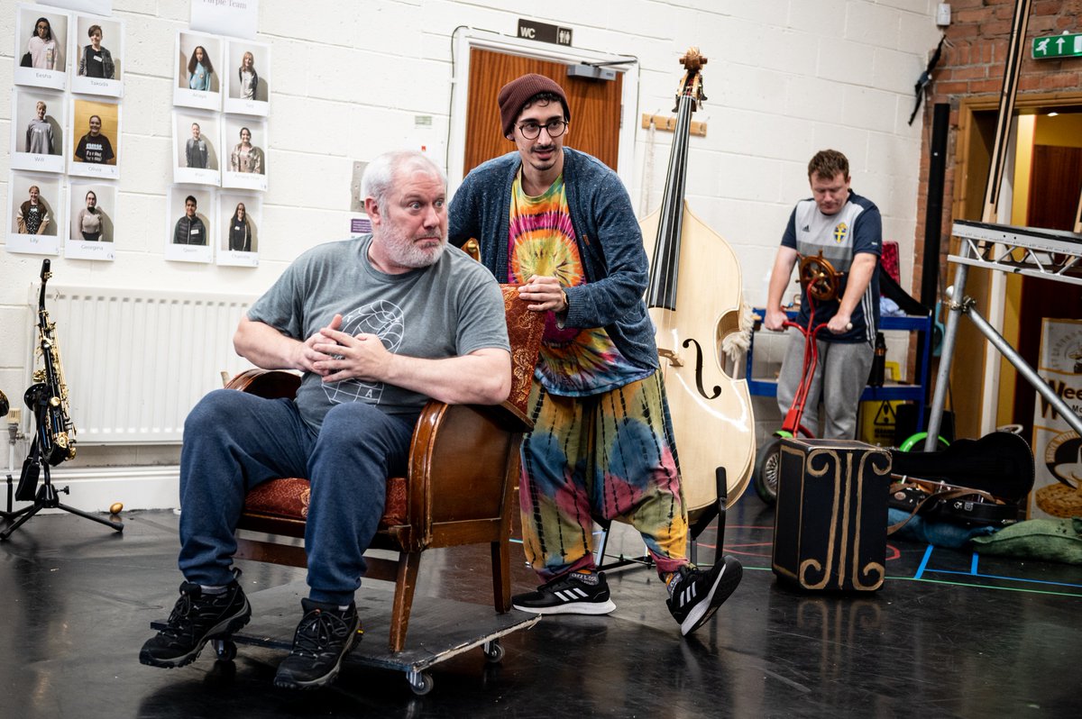 derbytheatre's tweet image. ONE WEEK TO GO! 🐸 🎄

Our Christmas production of #WindintheWillows will be opening NEXT FRIDAY at #DerbyTheatre!

This funny, timeless tale of friendship is the perfect Christmas gift this festive season.

Graeme Braidwood 📸
🎟 - bit.ly/3O7mbSt
25 Nov - 31 Dec 2022 📆