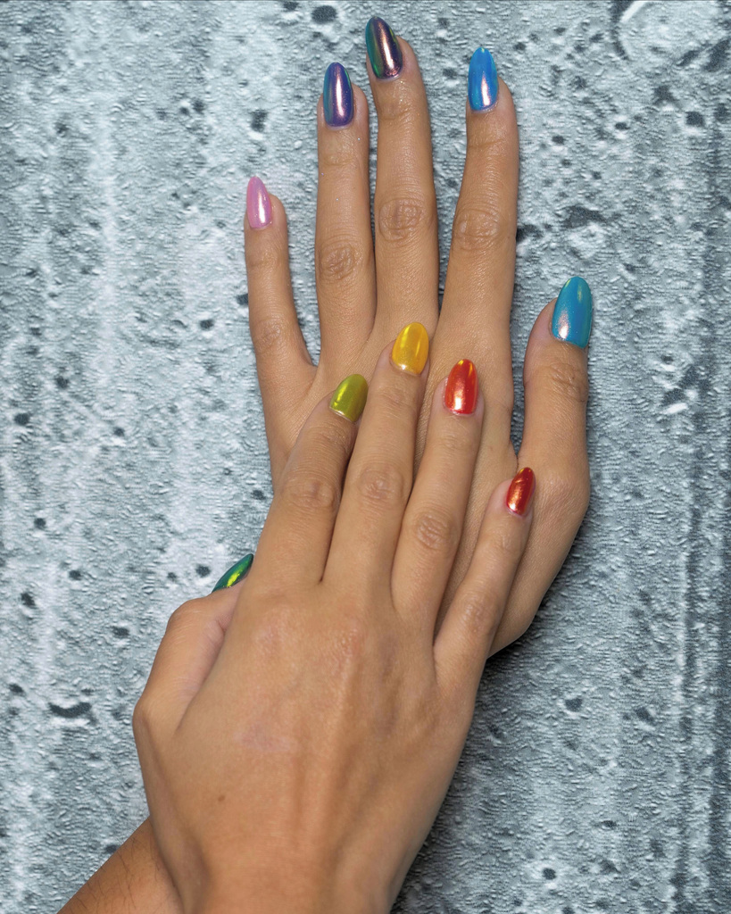 Learn about the crystals we use in our #SpiritualReawakening service!♥️🧡💛💚💙💜⁣
⁣
Amethyst: is often called the "All-Healer" stone. It is a healing stone that reverberates with high-frequency energies of the Crown and Third Eye Chakra. Meant to cal… instagr.am/p/Ck_GEfJrn0B/