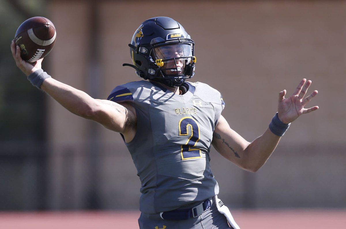 ConnorMault's tweet photo. Beyond blessed to announce that I have received my first official offer to the university of Clarke. @CoachRogers9 @ala_iw_football @CodyTCameron @ALAIW_Athletics @CoachMRegalado https://t.co/KnJiLxPYUO