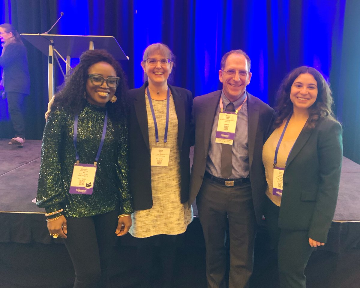 #ACR22 Big ups to #PatienfBoard! (And those who couldn’t attend @TheMoreKodhek @LauraAnnTom @WallaceUofE) -@SynceNerd_Carli dipped🤓. You’re ALL the backbone for every & anything in #healthcare! #COVID19 #rheumatology #patientengagment #patientvoice #CovidVaccine @emilysirotich