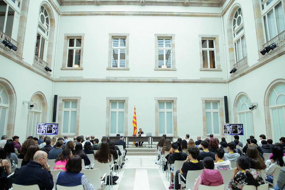 Parlament de Catalunya tweet media
