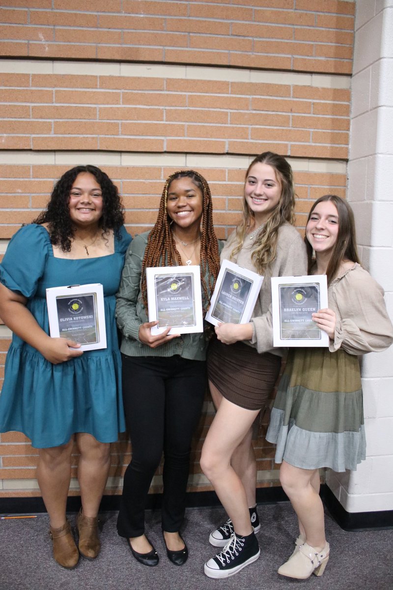 OLIVIA KOTOWSKI tweet media