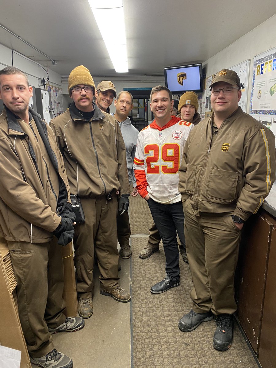 Dawn Daker tweet media