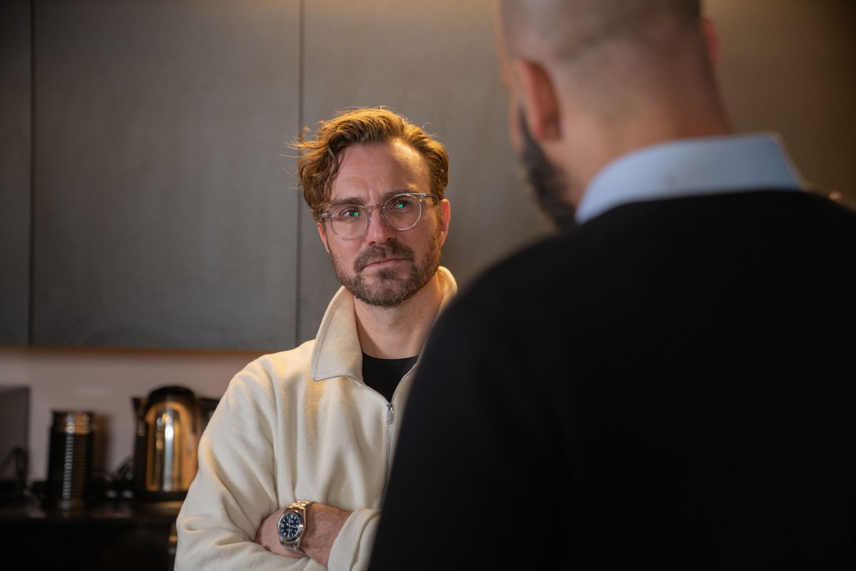 Make Agency tweet media