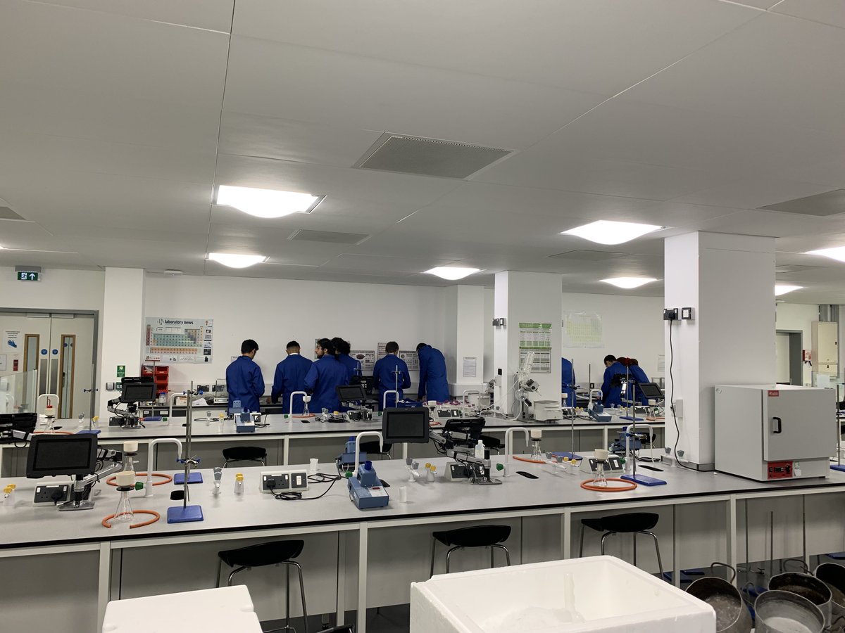 Chemistry at Wolves (@chemwolves) on Twitter photo It was great to welcome some local A-level chemistry students last week for a bit of organic synthesis. Many thanks for coming everyone! <a href="/AldersleyHighSc/">AldersleyHighSchool</a> <a href="/WLVsci_eng/">FSE - University of Wolverhampton</a> It was great to welcome some local A-level chemistry students last week for a bit of organic synthesis. Many thanks for coming everyone! <a href="/AldersleyHighSc/">AldersleyHighSchool</a> <a href="/WLVsci_eng/">FSE - University of Wolverhampton</a>