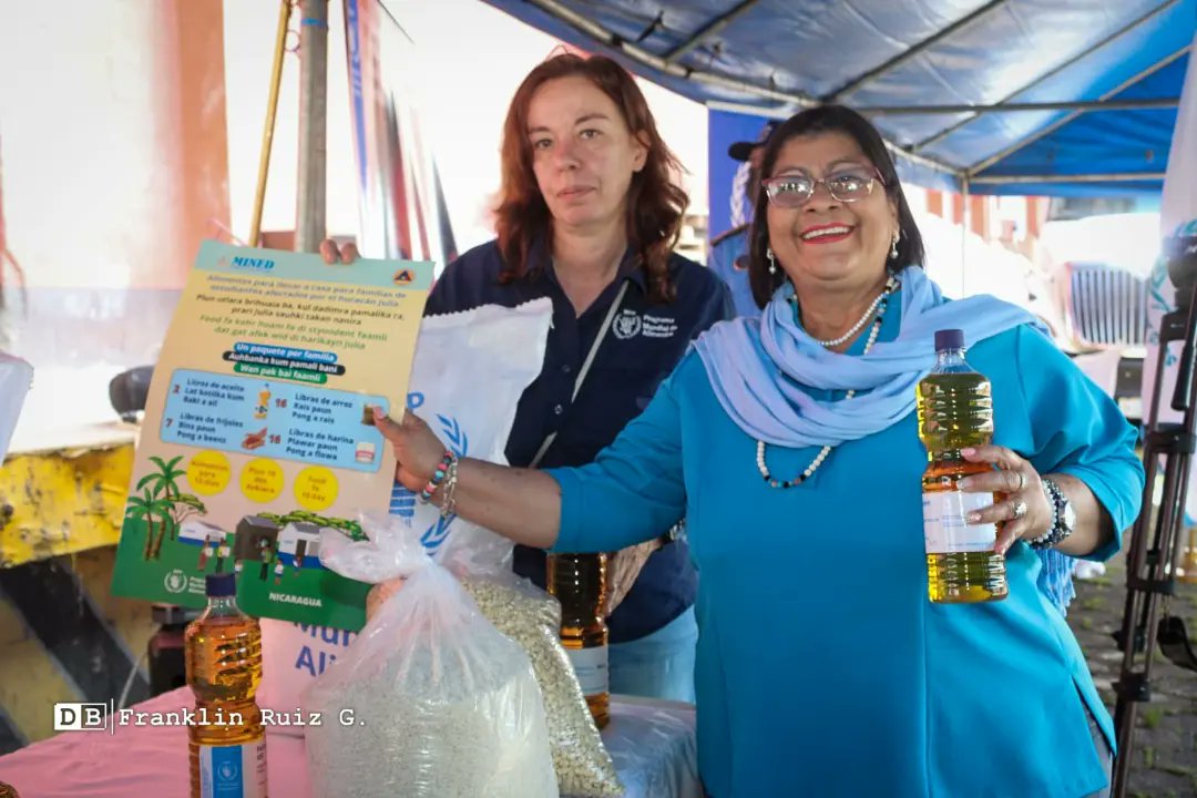 la_moralimpia's tweet photo. #Nicaragua
@minednicaragua y @FAONicaragua realizan envío de Caravana de Camiones con Paquetes Alimenticios para familias de niñez protagonista de Merienda Escolar en municipios afectados por el Huracán Julia. #UnidosVencemosVenceremos @Hellen2HL
Fotografías: Franklin Ruiz/// DB https://t.co/k28F51t1qN