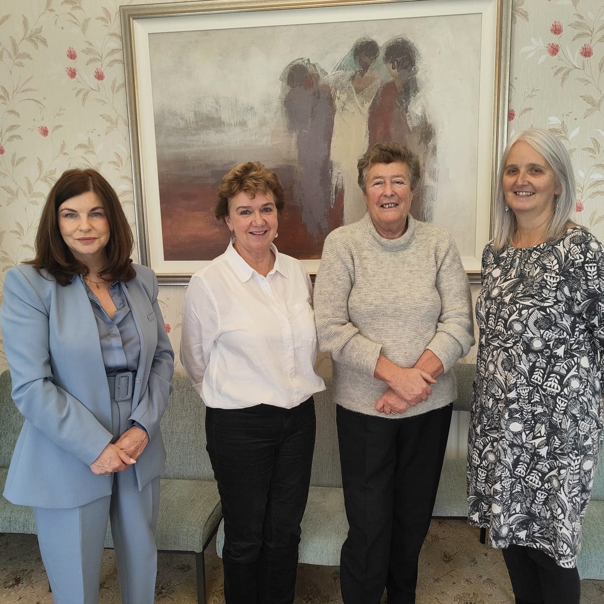 The best kinds of meeting are ones filled with passionate women determined to make change and that certainly sums up the fabulous Karen and Susan from @derrywellwomen and Dr Sandra McNeill, all working to make a Women's Health Strategy a reality.