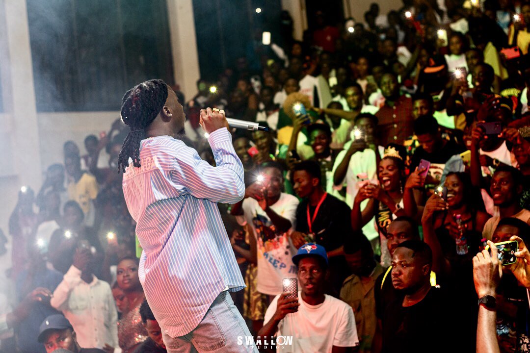 swallowstudios's tweet photo. #stonebwoy #1GAD 

📸@swallowstudios https://t.co/THtEN6A7Ub