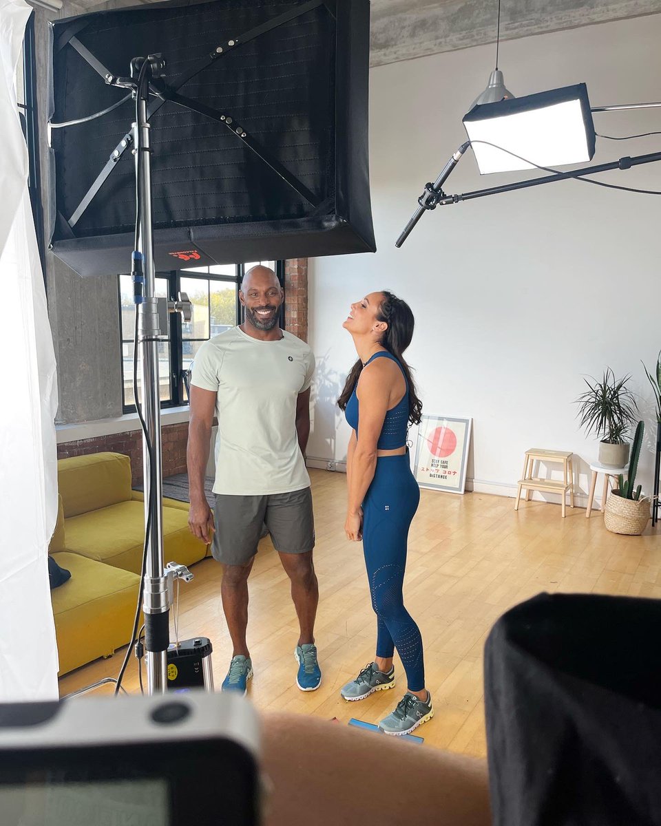 JennyPacey's tweet photo. Day 1! Filming a new online fitness series with @grokkerinc and my favourite workout buddy @waynegordon888 
#health #wellness #fitness #onlineworkouts #traintogetherstaytogether https://t.co/cERRRf3mUy
