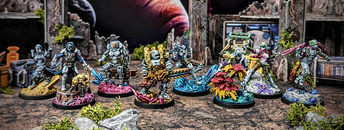 And that's everything from the core set, I plan to add threats and Landers etc as we unlock stuff in the campaign for the most part, but we'll see how things shake out.
 
#awakenrealmsgames #issvanguard #miniatures #painting #boardgames