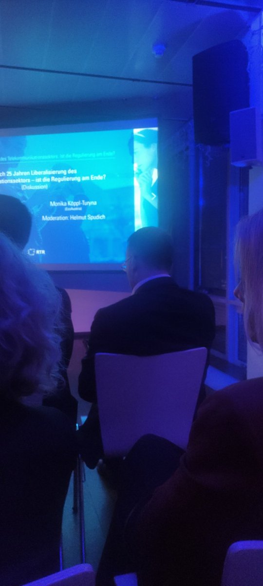 FSchnurer's tweet photo. @hk_net @KSteinmaurer @RTRGmbH Du auch dort ?  ;) https://t.co/tpIgeaYttb