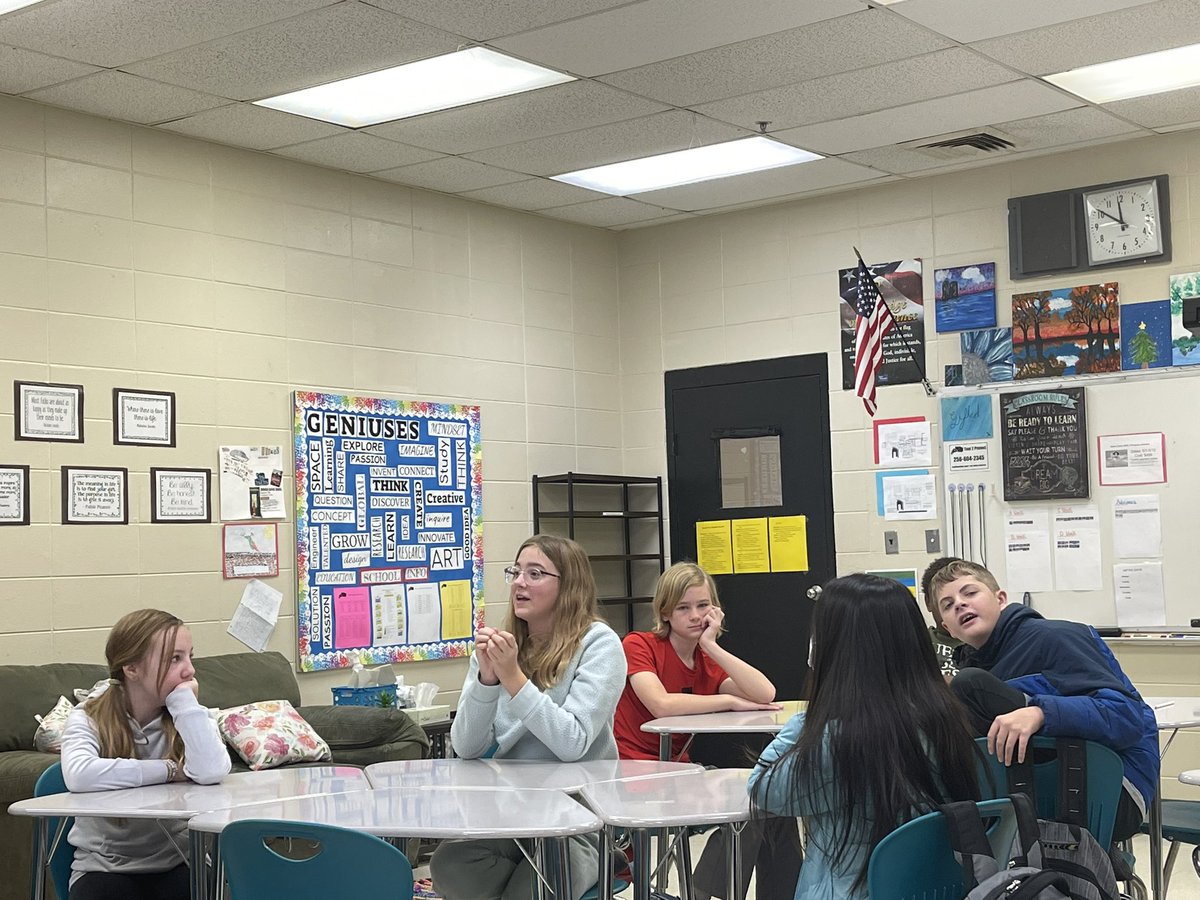 MSUGRADUATE96's tweet photo. DMS kids enjoy teaching advisory to their peers! Character trait this week is GRATITUDE! Mohammad did a great job leading today! #projectpositivity @DMSPanthers1 @madisonschools https://t.co/x68V8Xe5Rf