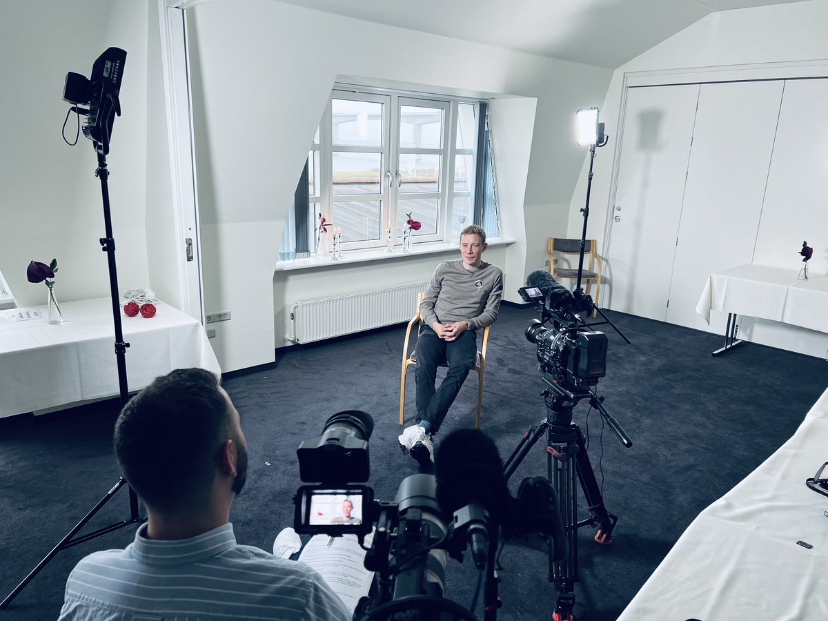 En snak om Jonas Vingegaards vilde 2022. Se med i TV Avisen kl 21 i aften og lyt med i P4 Morgen onsdag. #dkmedier
