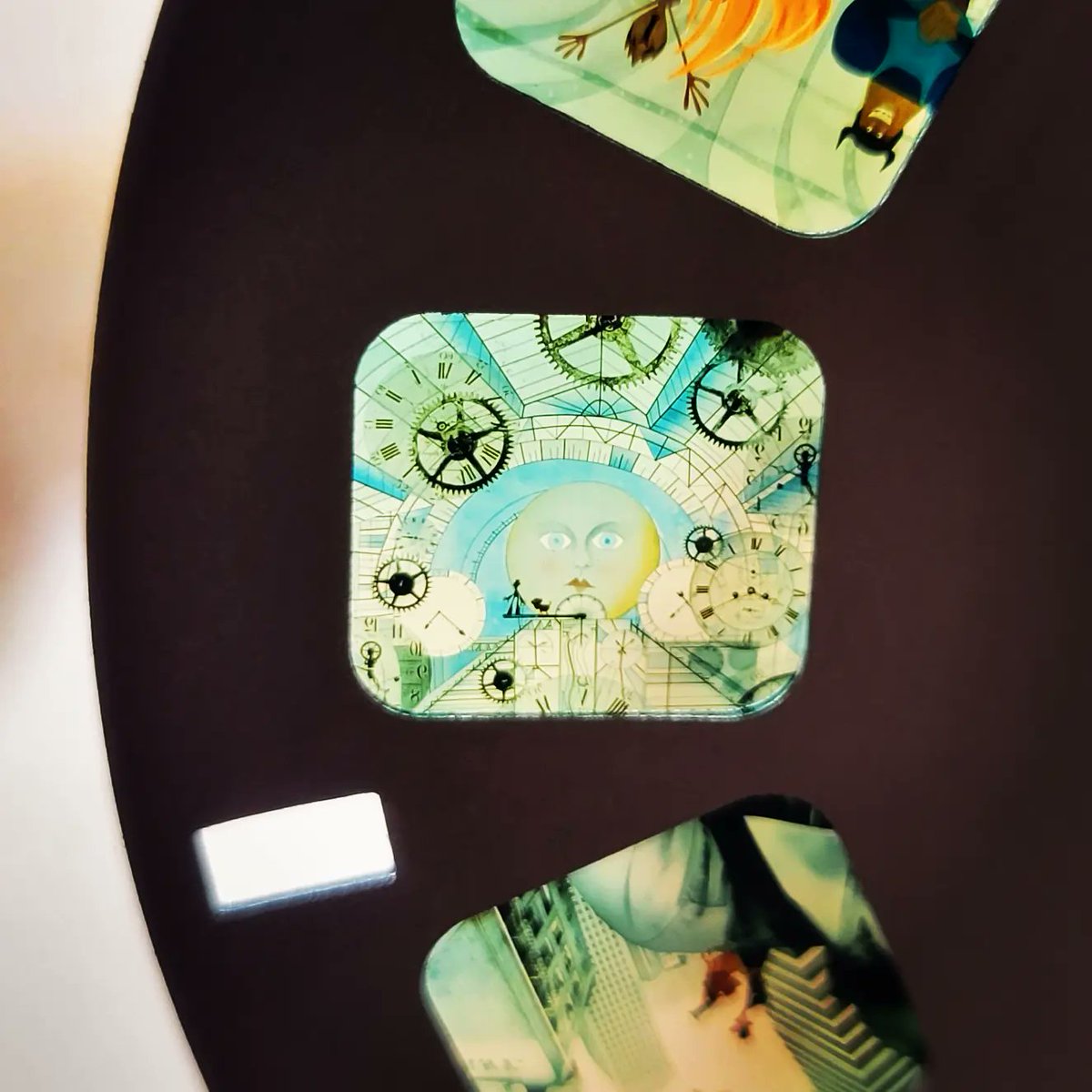 ryanmcswain's tweet photo. Never expected to find these Twice Upon a Time #viewmasterreels at a good price. Images feel like something an AI would make. Check out the movie if you haven't seen it! #viewmaster #twiceuponatime https://t.co/3S5EbzvJhT
