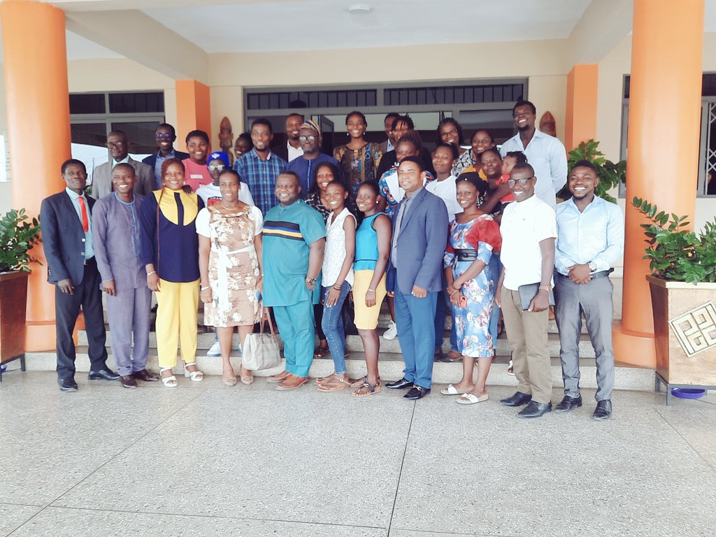 paulatsu2323's tweet photo. @Pdaghana is excited as we held the stakeholder's input workshop on the draft training Manual 4 the Young Female Businesses 4 Growth (YoFeB-4G) projec t.This project aims to train and assist100 #youngfemale #artisans within the construction value chain1/2 https://t.co/Zjzfld5UgE