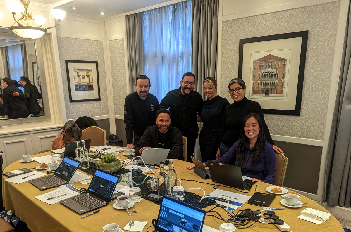 A fabulous jury for #CreativeBusinessTransformation for this year's #eurobest2022 with <a href="/gerard_270/">gerardhere</a> <a href="/Di_Trolio/">Alejandro Di Trolio</a> @mikejohnotto ... Shortlist agreed, on to the metal now!