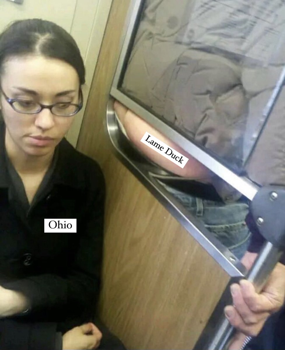 Feminist Flag Corps tweet media