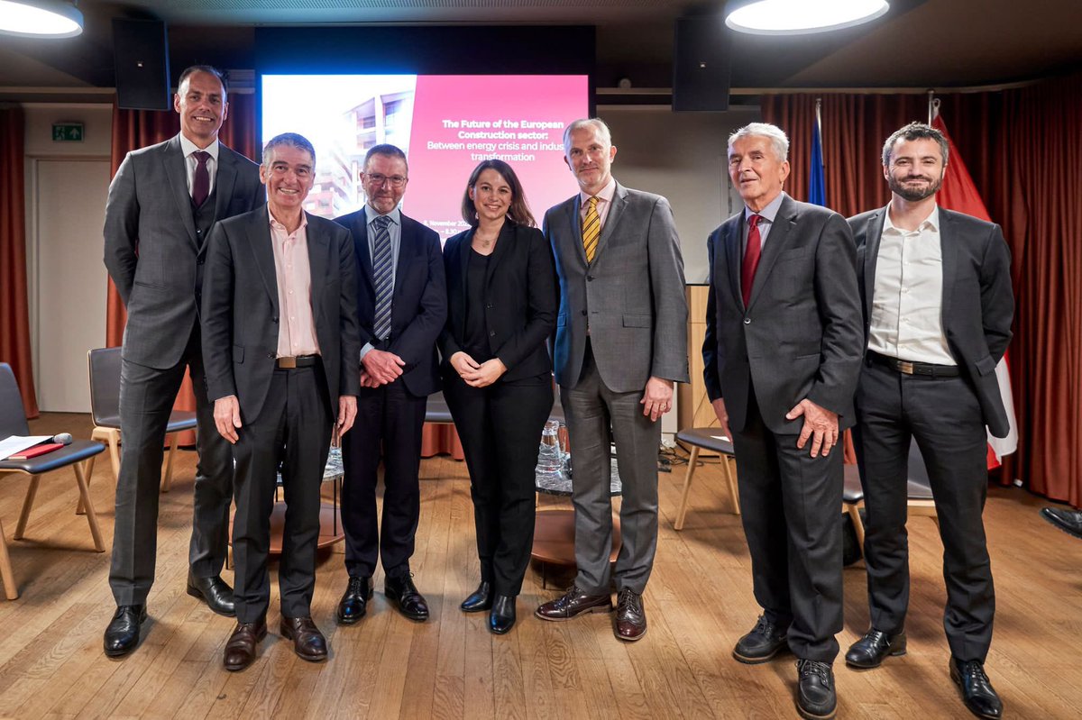 GregorSchusterschitz tweet media